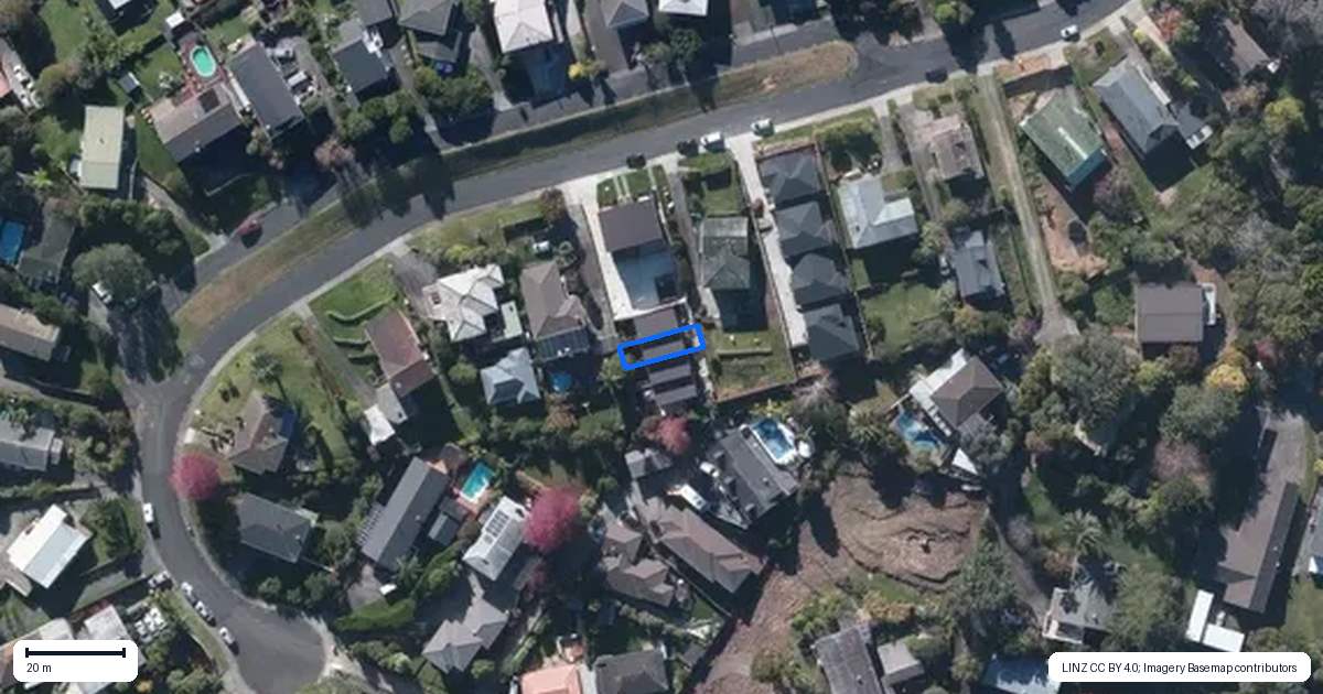 Property context map for 44C Cyclarama Crescent, Massey, Auckland