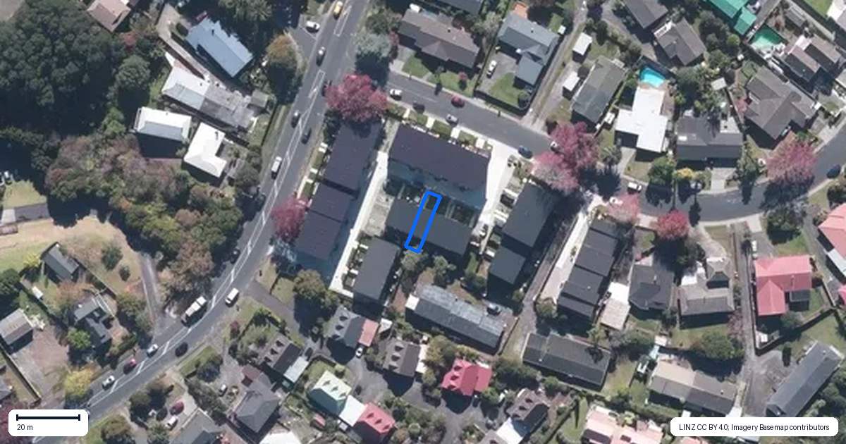 Property context map for 11/3 Matuhi Rise, Henderson, Auckland