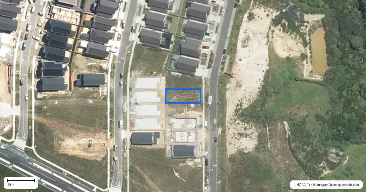 Property context map for 13 Cyperus Street, Flat Bush, Auckland