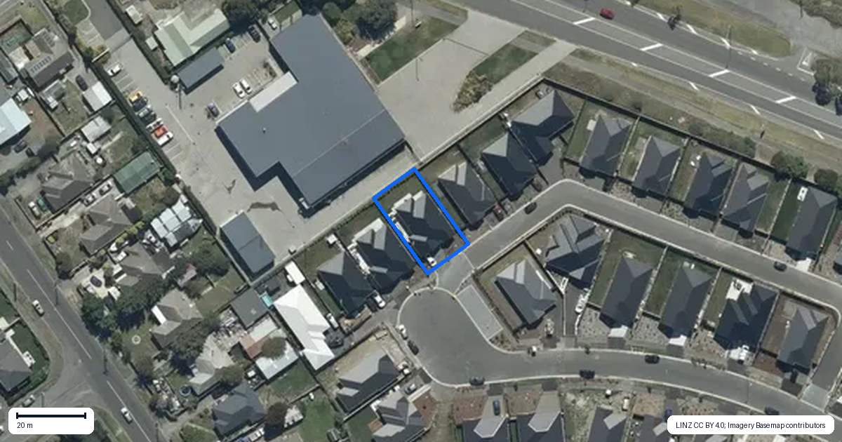 Property context map for 31 Poipoi Place, Aranui, Christchurch
