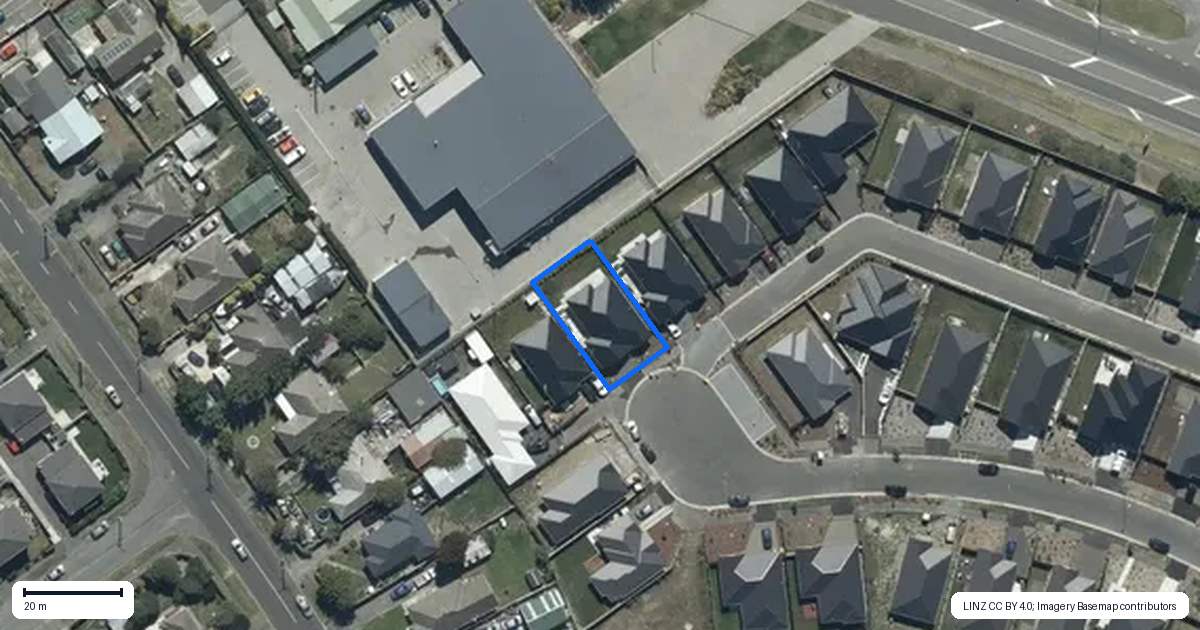 Property context map for 29 Poipoi Place, Aranui, Christchurch