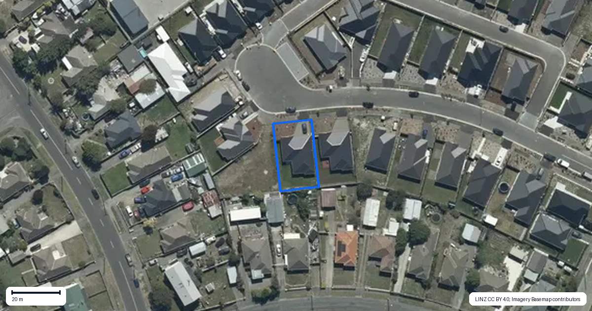 Property context map for 17 Poipoi Place, Aranui, Christchurch