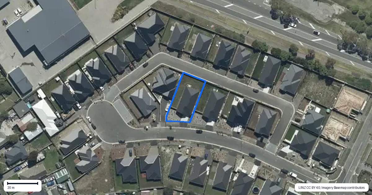 Property context map for 12 Poipoi Place, Aranui, Christchurch