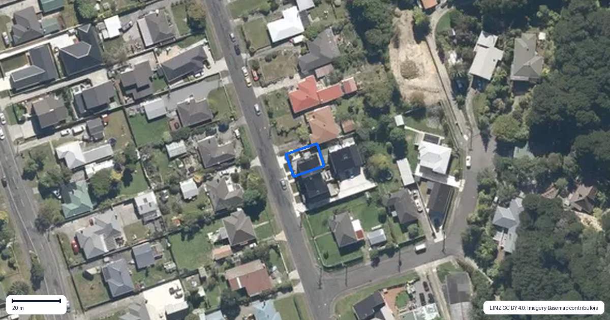 Property context map for 1/24 Bull Avenue, Wainuiomata, Lower Hutt