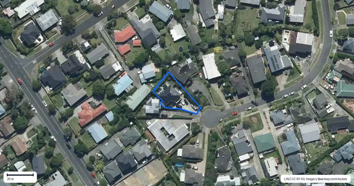 Property context map for 17 Modena Crescent, Saint Heliers, Auckland