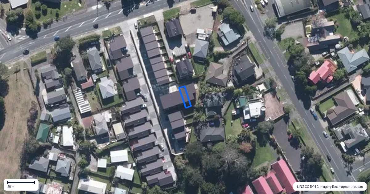Property context map for 2/105 Hobsonville Road, West Harbour, Auckland