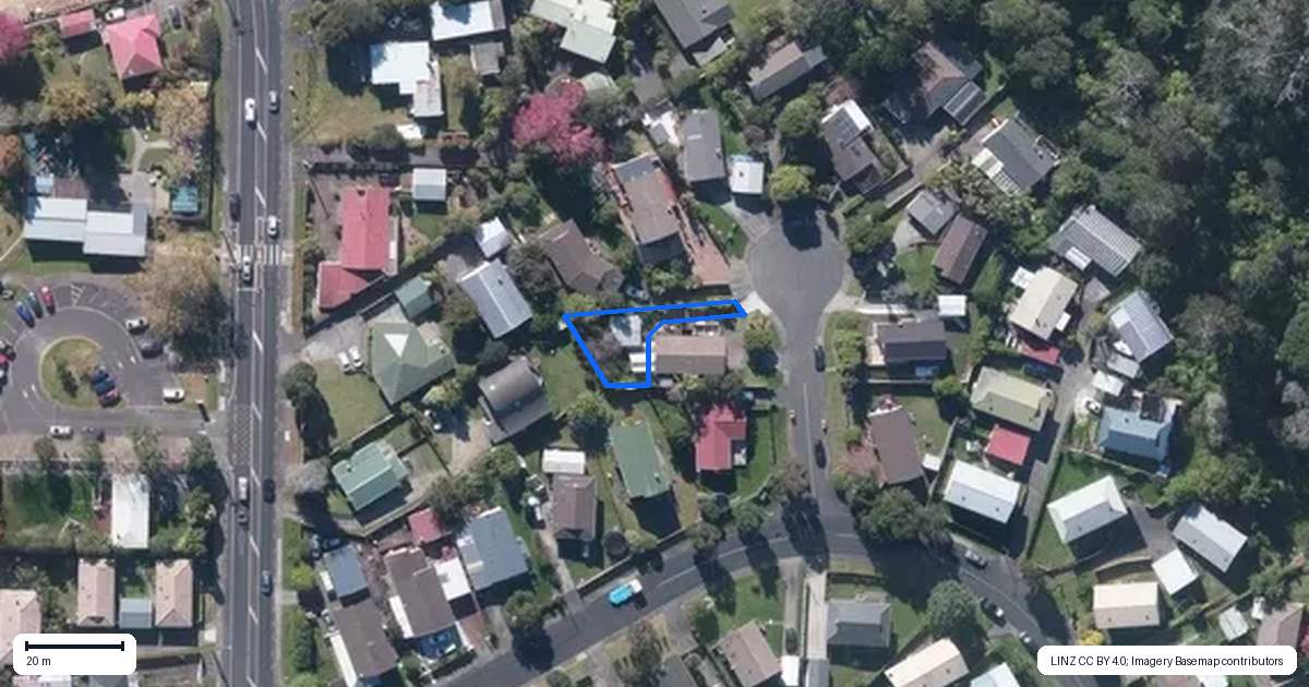 Property context map for 4A Lowell Place, Massey, Auckland