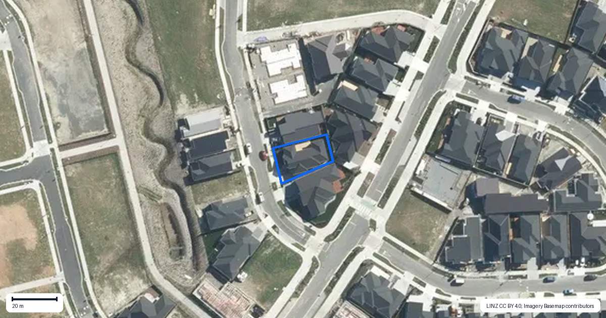 Property context map for 4 Purua Street, Wainui