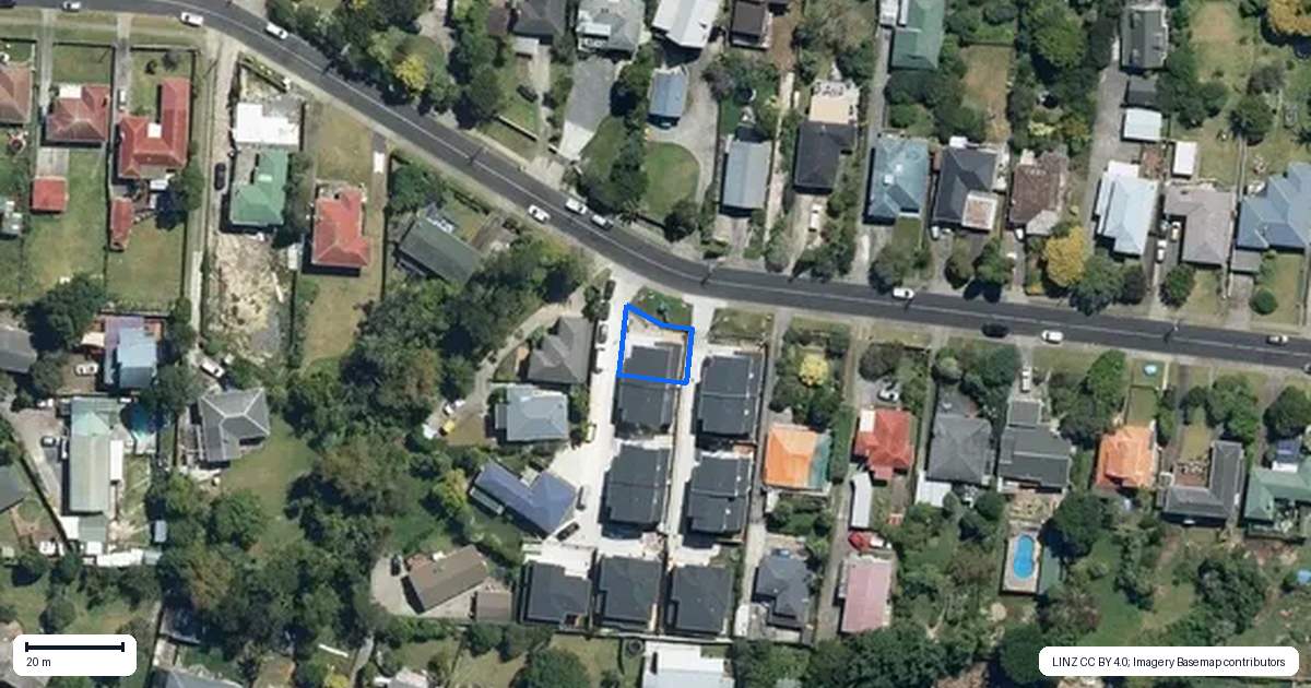 Property context map for 30 Routley Drive, Glen Eden, Auckland