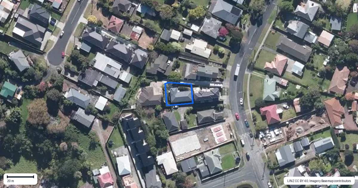 Property context map for 64 Yeovil Road, Te Atatu Peninsula, Auckland