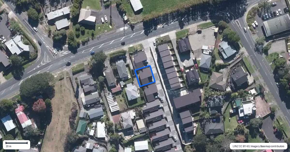 Property context map for 2/101 Hobsonville Road, West Harbour, Auckland