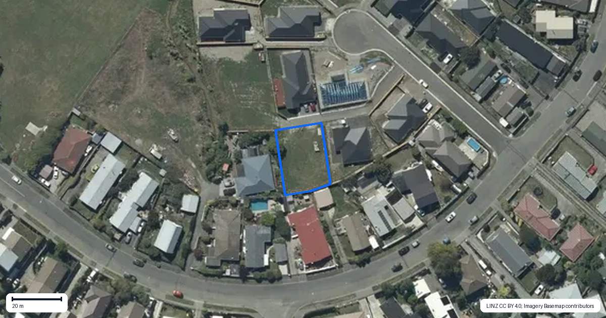 Property context map for 7 Akau Place, Bromley, Christchurch