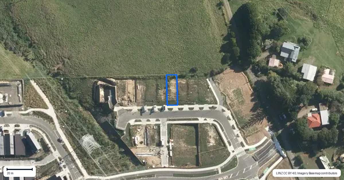Property context map for 18 Kotiu Place, Massey, Auckland