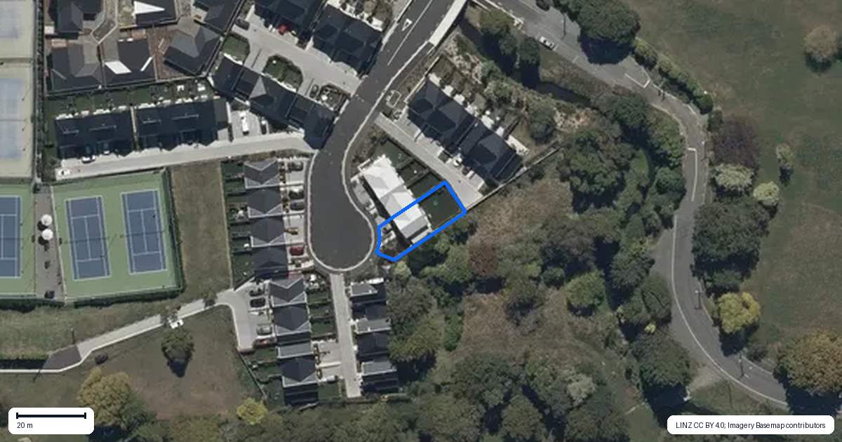 Property context map for 4/5 Matata Place, Dallington, Christchurch