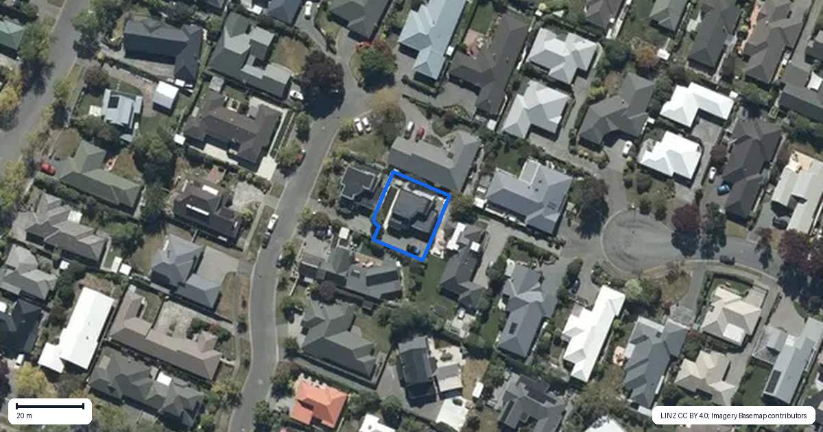 Property context map for 12 Claverley Gardens, Avonhead, Christchurch