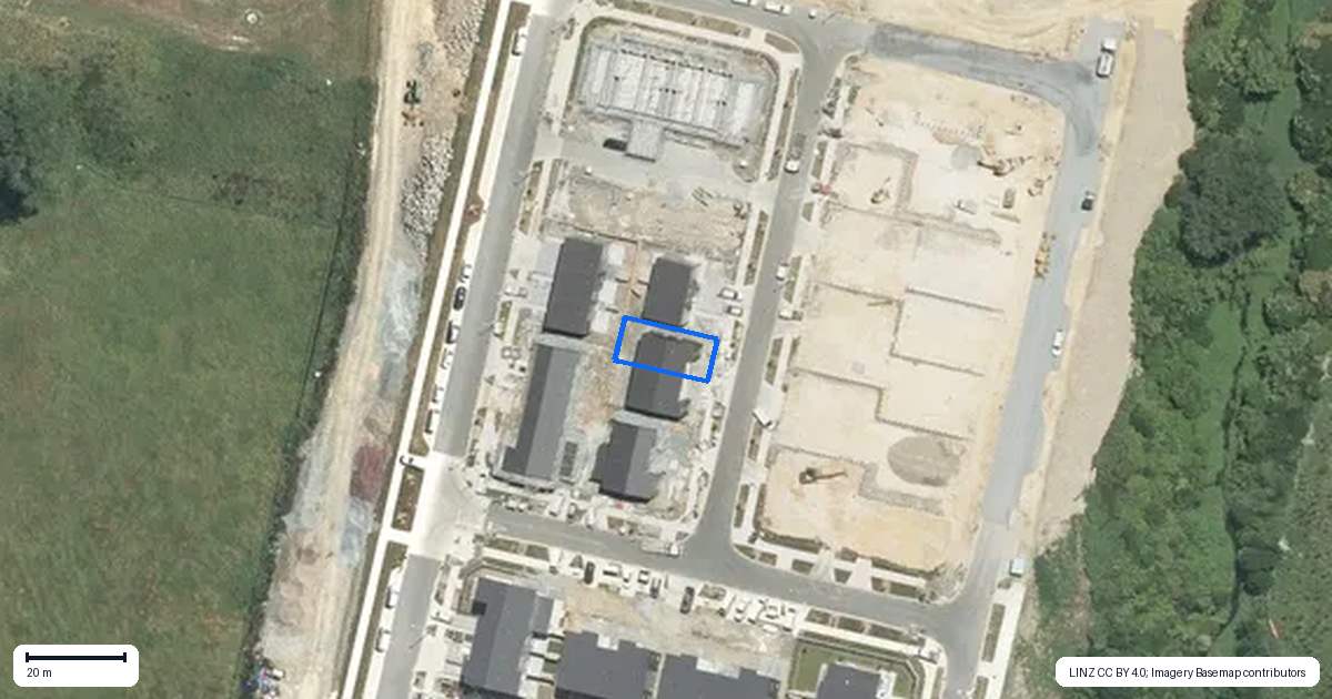Property context map for 8 Huru Road, Flat Bush, Auckland