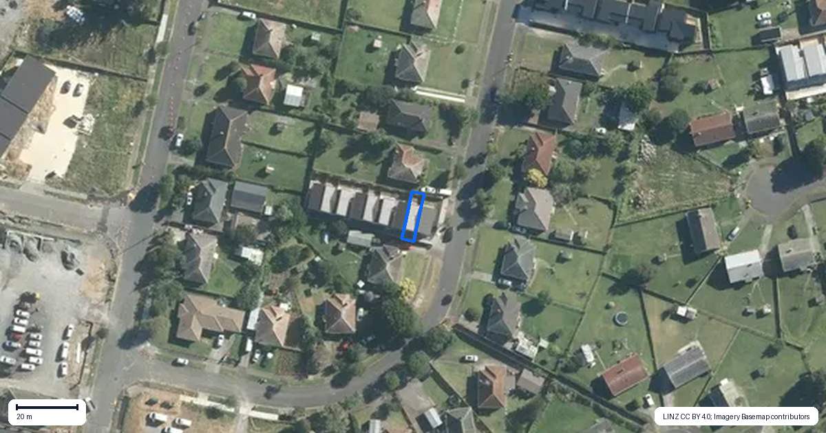 Property context map for 2/10 Evandale Street, Glen Innes, Auckland