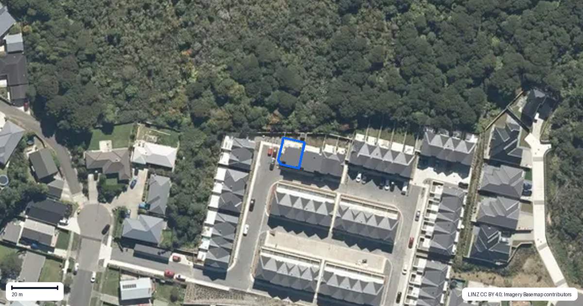 Property context map for 21 Te Ara o Puakawe, Wainuiomata, Lower Hutt