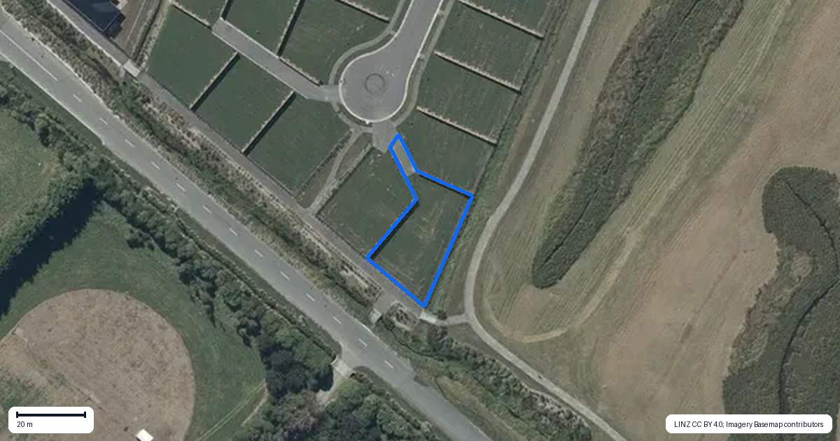 Property context map for 37 Creekside Drive, Halswell, Christchurch