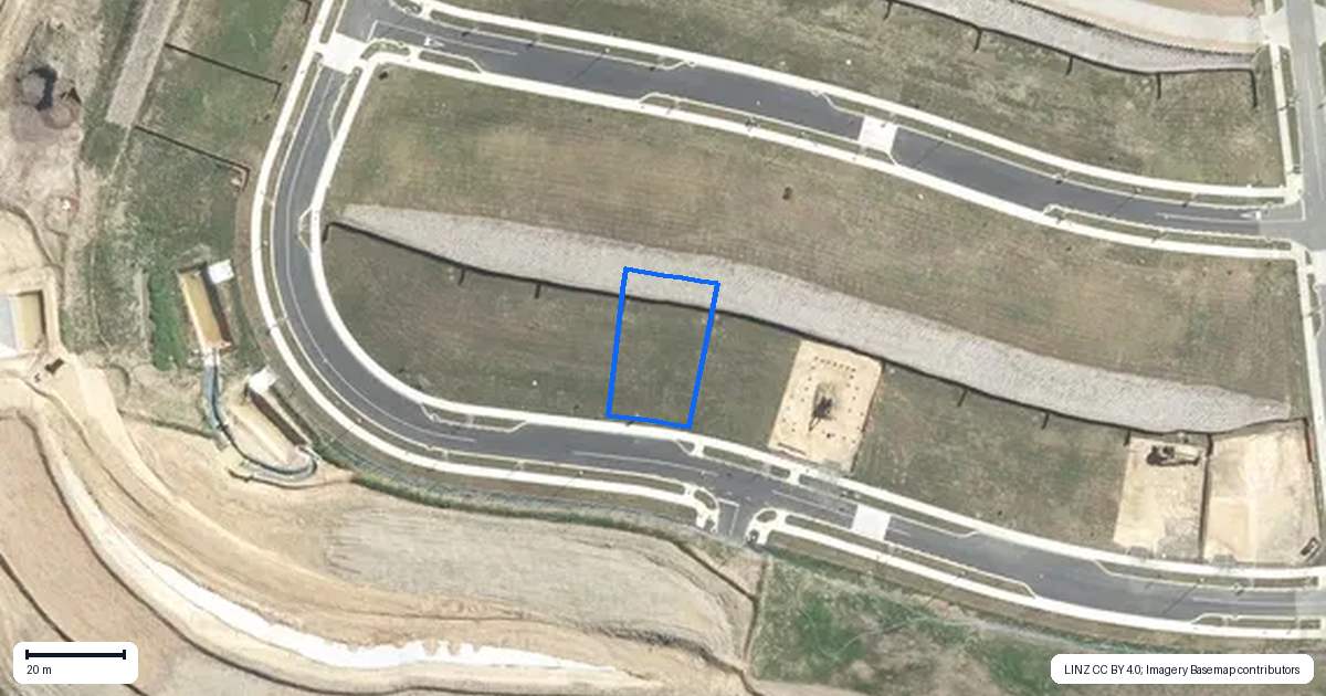 Property context map for 28 Pekanga Road, Orewa
