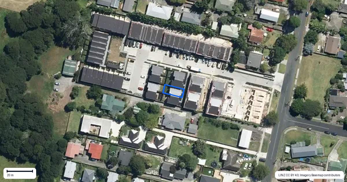 Property context map for 22 Don Oliver Lane, Glen Eden, Auckland