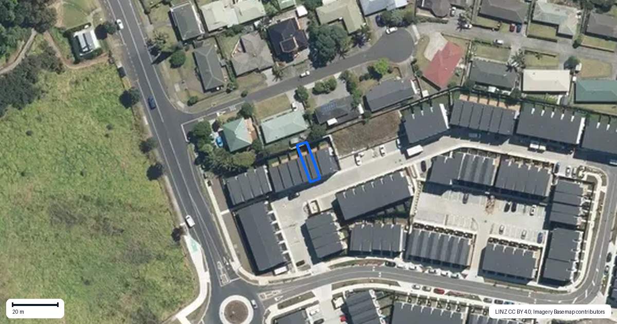 Property context map for 28 Tukari Lane, Mangere Bridge, Auckland