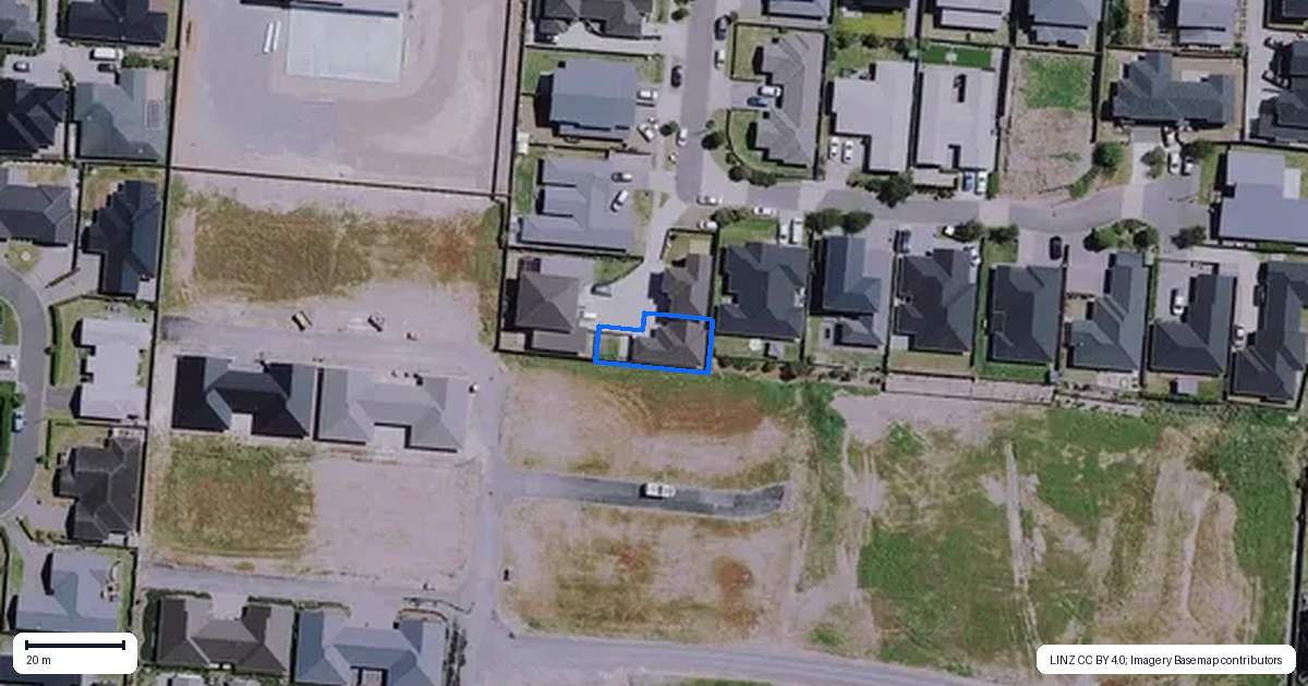 Property context map for 2/10 Ekara Road, Flagstaff, Hamilton