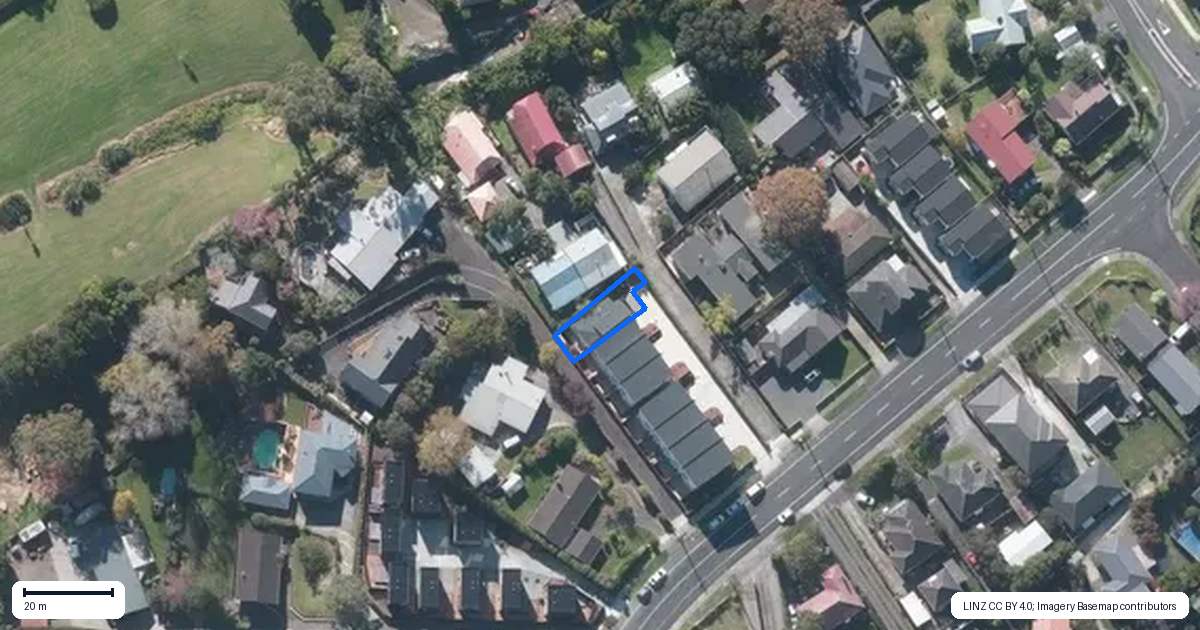 Property context map for 8/18 Hutchinsons Road, Bucklands Beach, Auckland