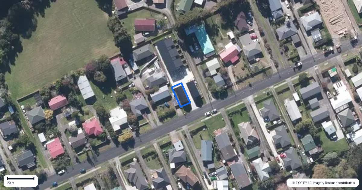 Property context map for 1/42 Woodside Road, Massey, Auckland