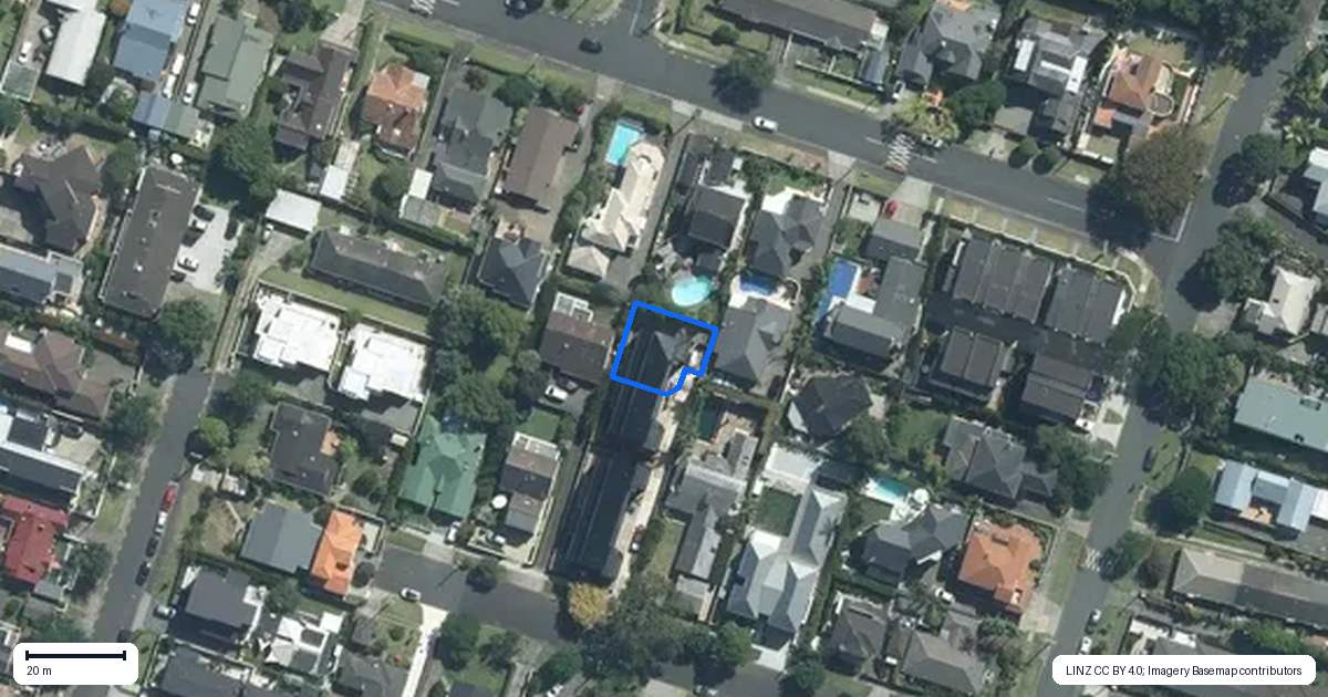 Property context map for 7D Crete Avenue, Milford, Auckland