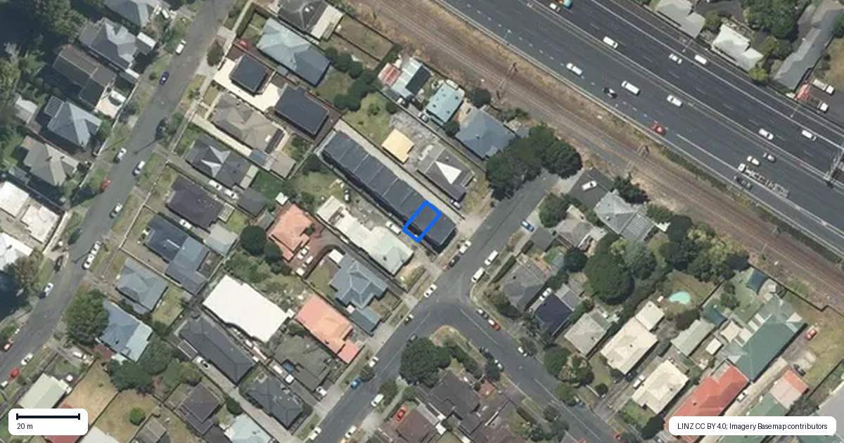 Property context map for 2/16 Mapau Road, Greenlane, Auckland