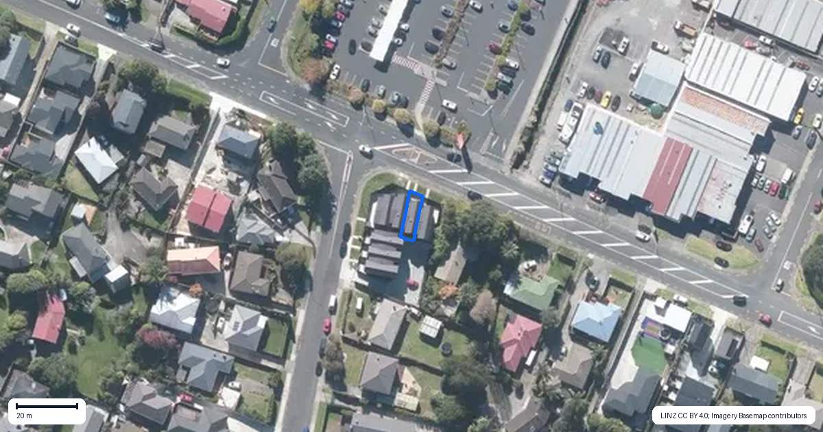 Property context map for 82B Union Road, Howick, Auckland
