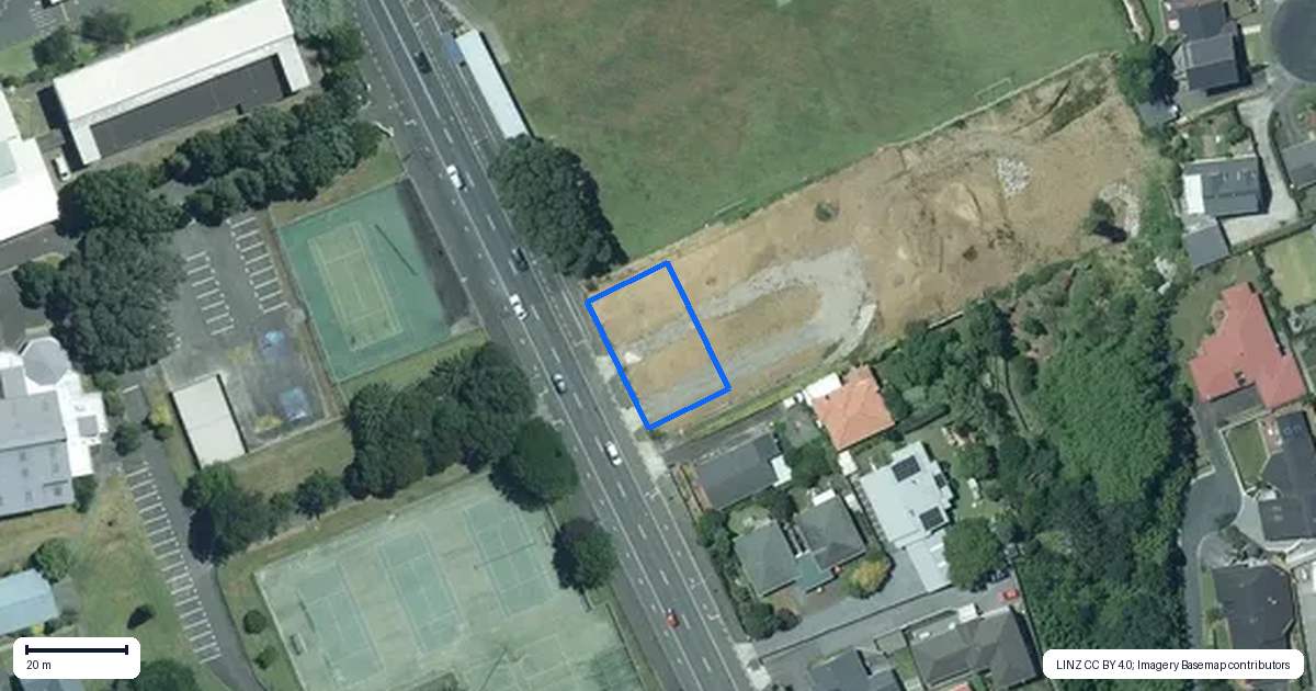 Property context map for 63 Mangorei Road, Strandon, New Plymouth