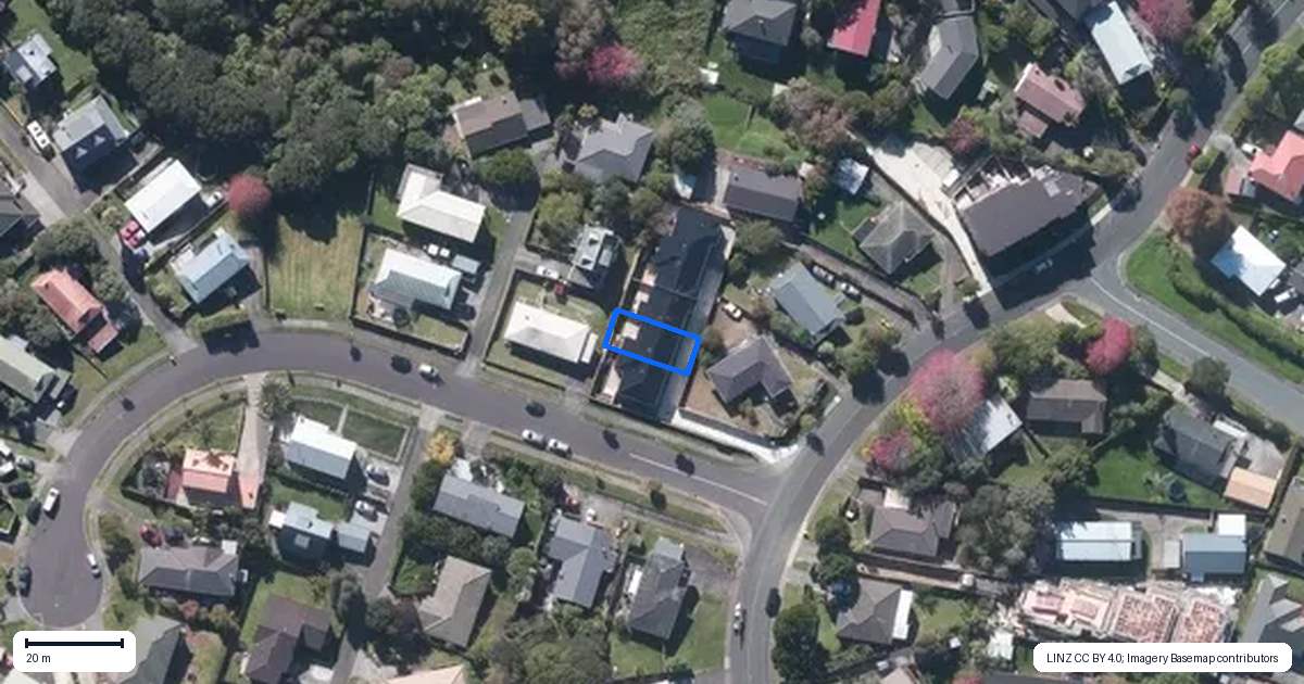 Property context map for 16B Bellringer Road, Massey, Auckland