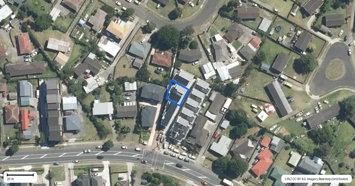 Property context map for 711 Massey Road, Mangere, Auckland