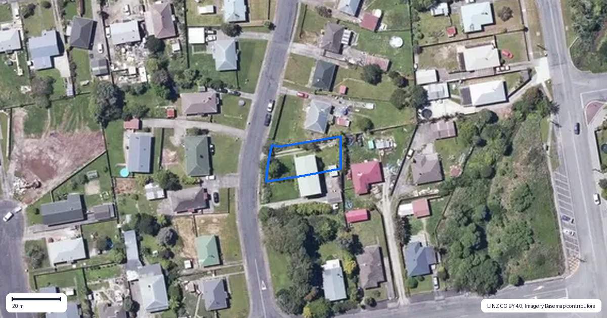 Property context map for 25 Colvin Street, Westport