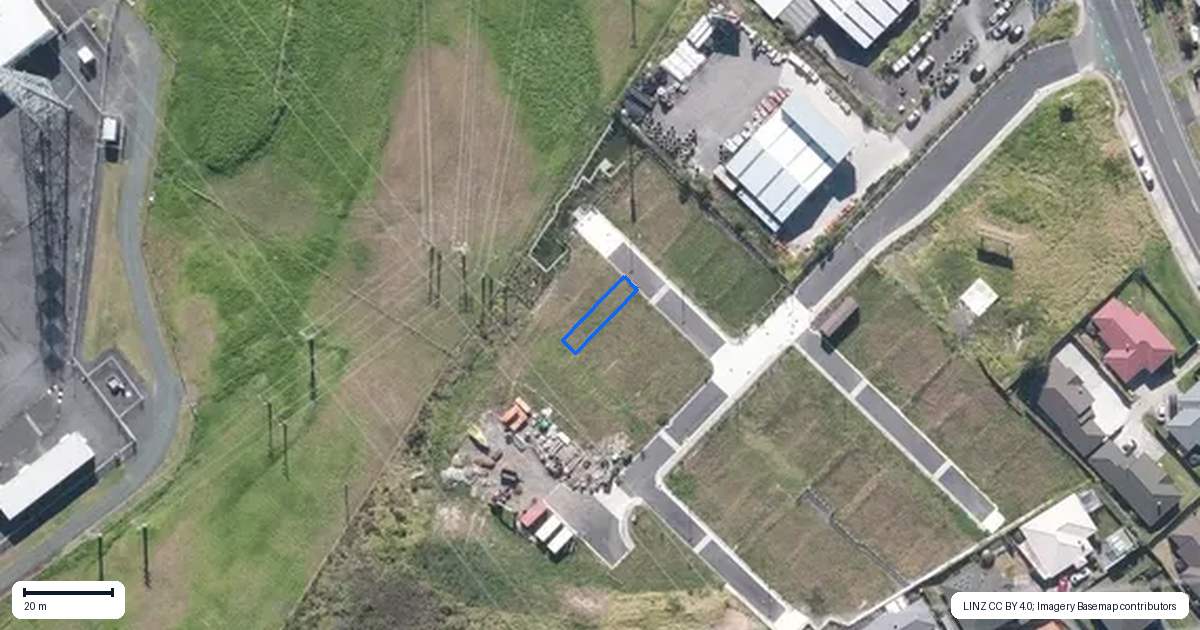 Property context map for 33 Awhi Lane, Massey, Auckland
