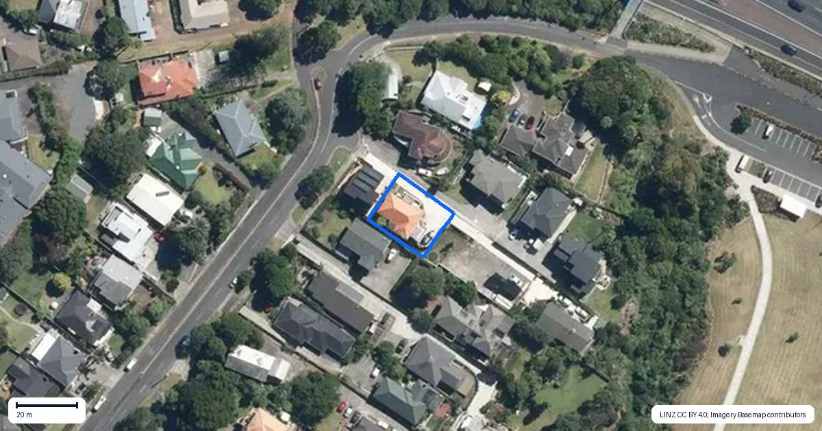 Property context map for 32A Seacliffe Road, Hillsborough, Auckland