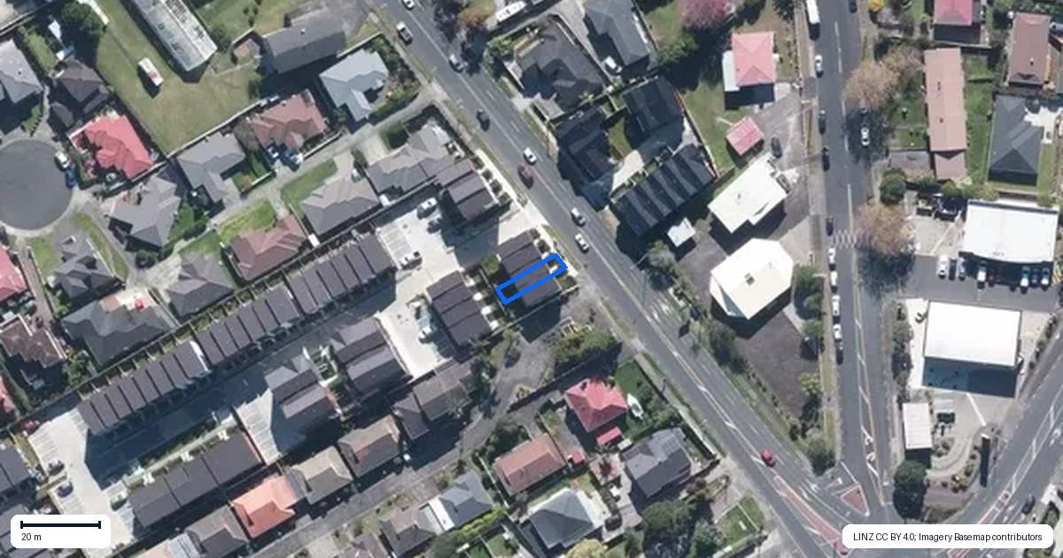 Property context map for 250B Great North Road, Henderson, Auckland