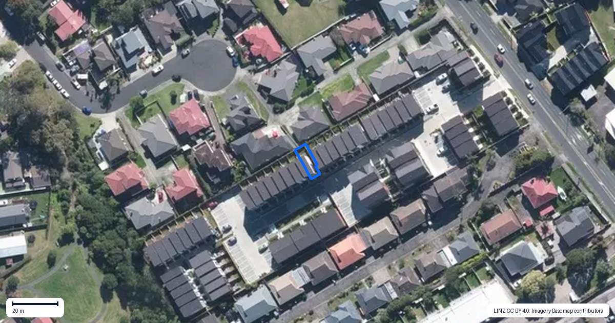 Property context map for 27 Raupeti Lane, Henderson, Auckland