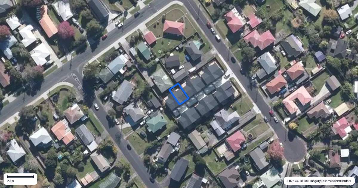 Property context map for 5E Poto Street, Te Atatu South, Auckland