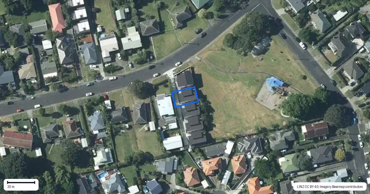 Property context map for 21B Montgomery Avenue, Belmont, Auckland