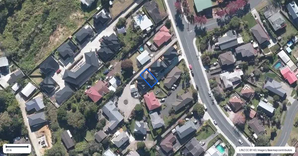 Property context map for 5/33 Colwill Road, Massey, Auckland