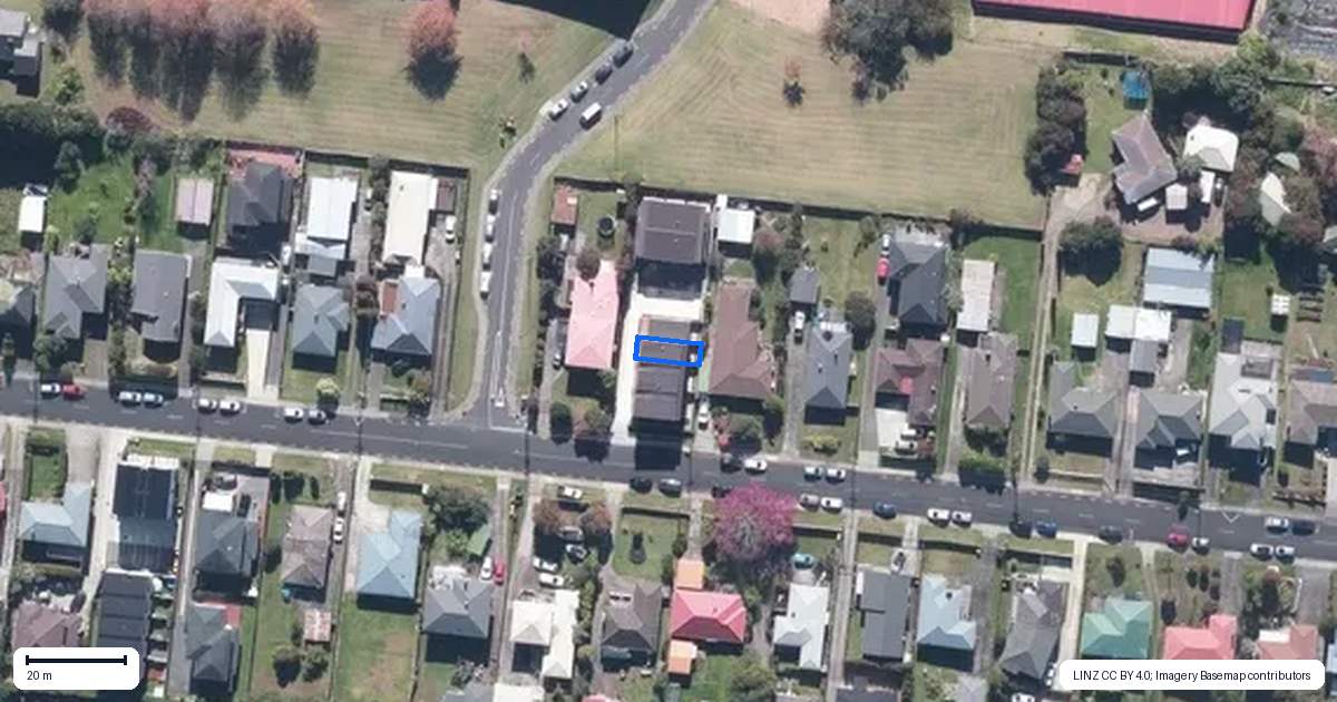 Property context map for 3/30 Woodford Avenue, Henderson, Auckland