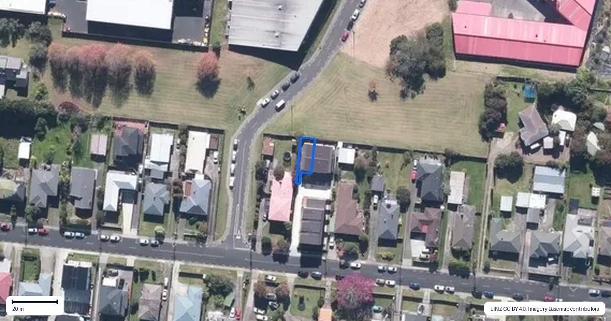 Property context map for 5/30 Woodford Avenue, Henderson, Auckland