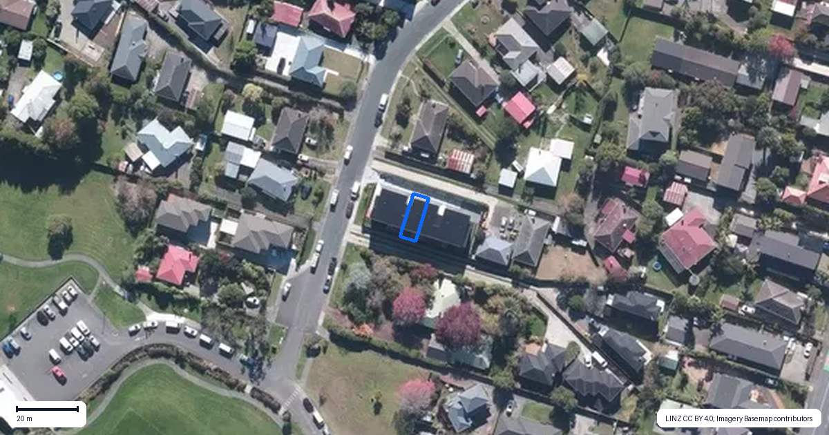 Property context map for 24C Essex Street, Te Atatu South, Auckland