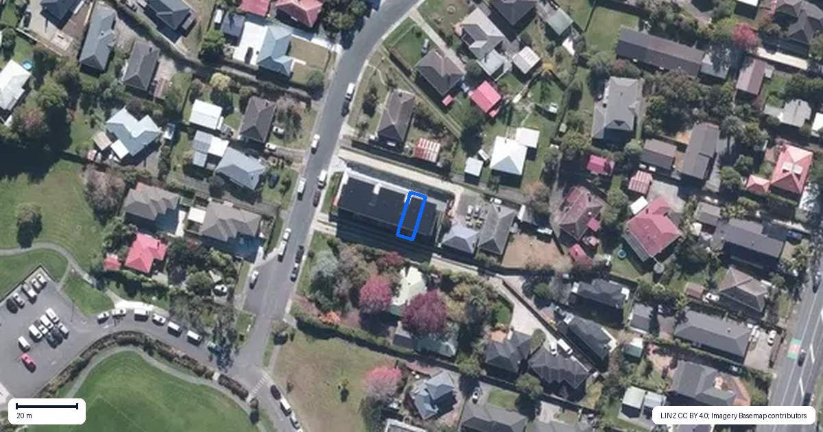 Property context map for 24E Essex Street, Te Atatu South, Auckland