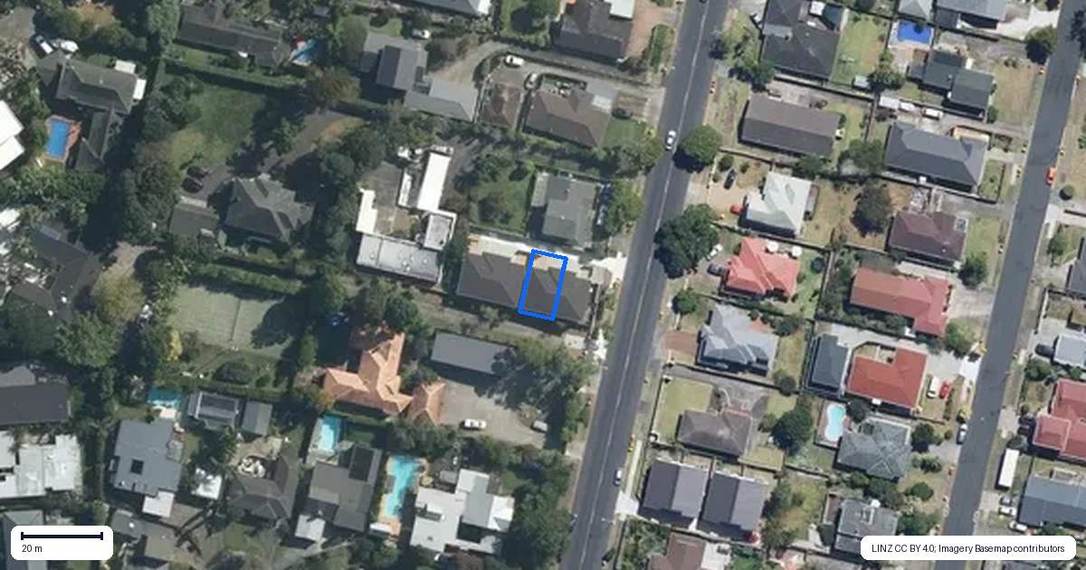 Property context map for 76B Glenmore Road, Sunnyhills, Auckland