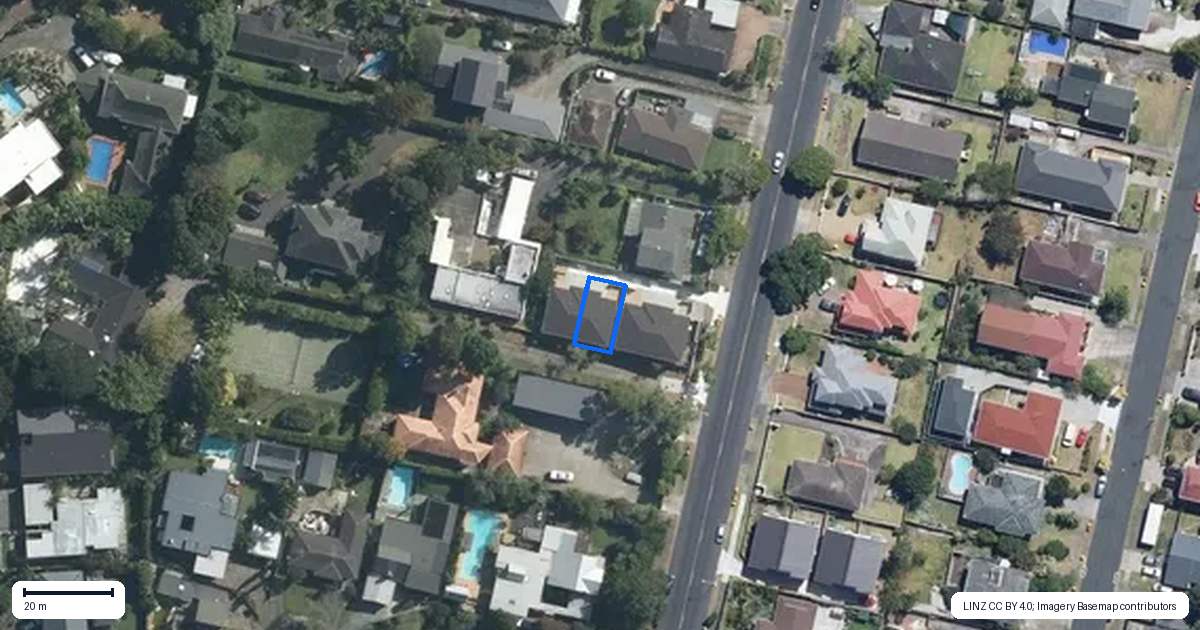 Property context map for 76C Glenmore Road, Sunnyhills, Auckland