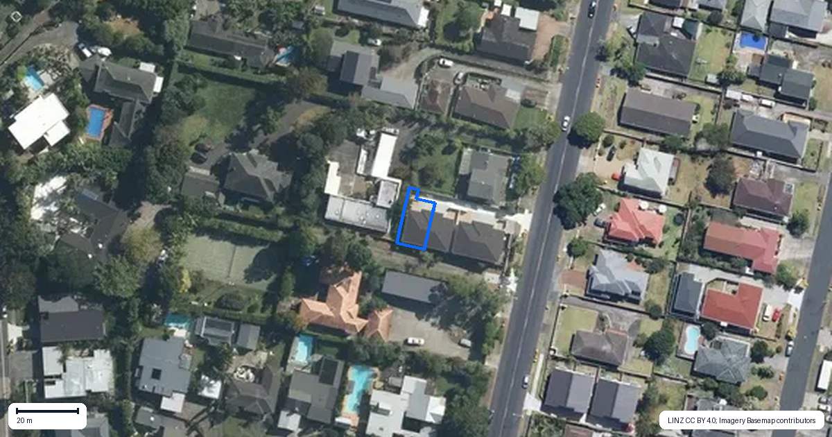 Property context map for 76D Glenmore Road, Sunnyhills, Auckland